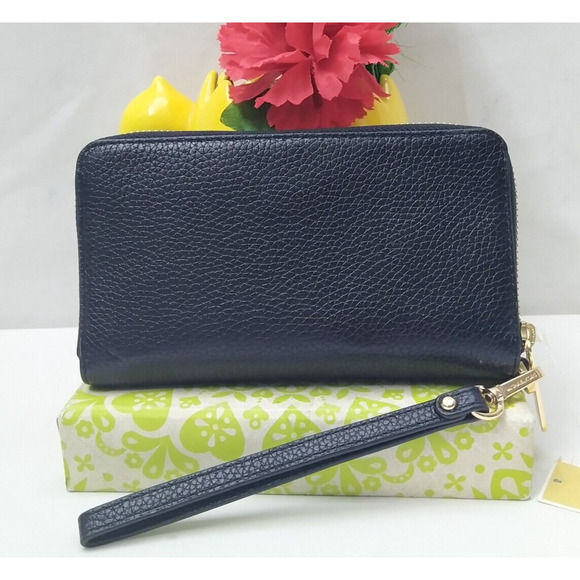 Michael Kors Jet Set Travel Black Pebbled Leather Zip Around Wallet - NWT $258 - Picture 5 of 16